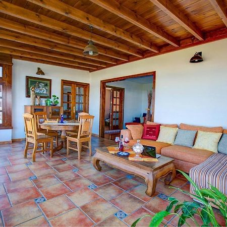 Casa Acequia Villa Tinajo Luaran gambar