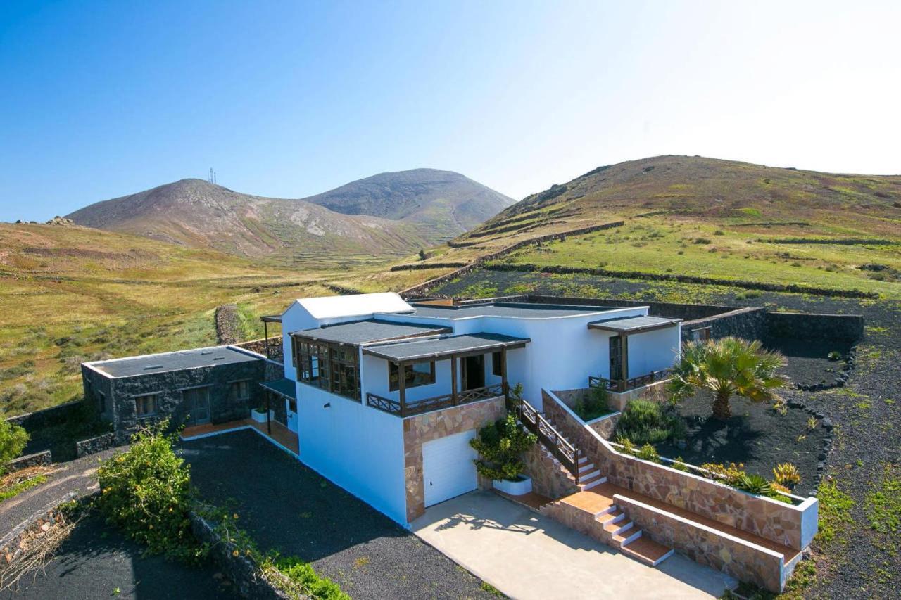 Casa Acequia Villa Tinajo Luaran gambar